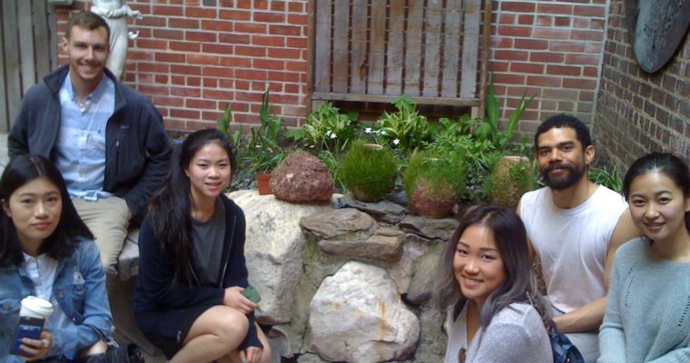 Guest Speaker Lu Zhang takes Professor Yamamura’s Introduction to Art History Class on a Tour of the Greenwich House